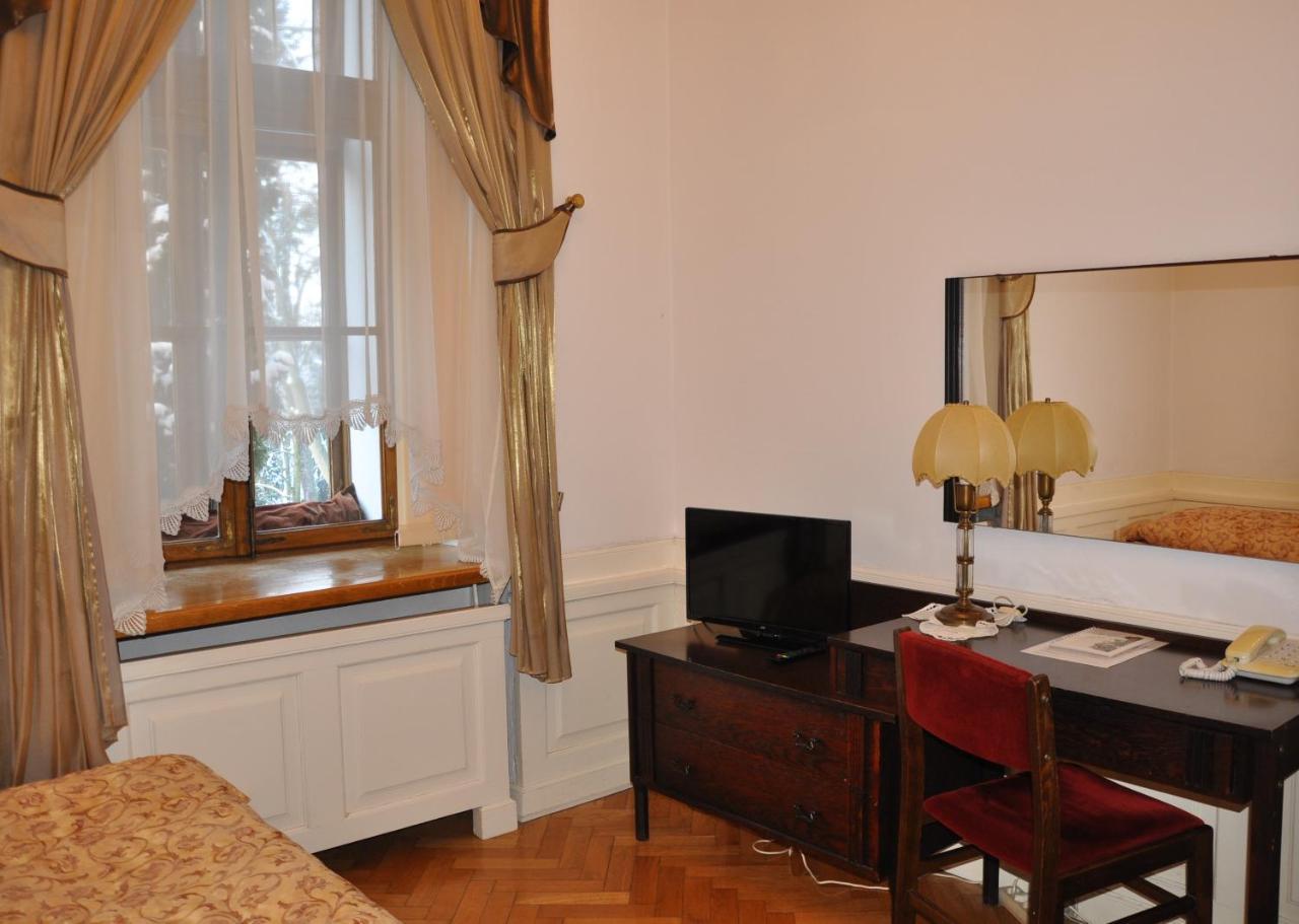 Hotel Zamek Pultusk Dom Polonii Dış mekan fotoğraf